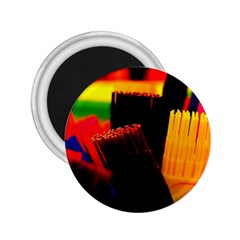 Plastic Brush Color Yellow Red 2.25  Magnets