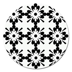 Floral Illustration Black And White Magnet 5  (round)