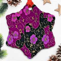 Floral Pattern Background Snowflake Ornament (two Sides)