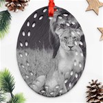 King and Queen of the jungle design  Oval Filigree Ornament (Two Sides) Front