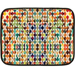 Retro Pattern Abstract Fleece Blanket (mini)