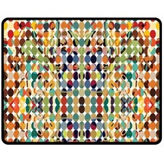 Retro Pattern Abstract Fleece Blanket (medium) 