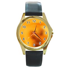 Blurred Glass Effect Round Gold Metal Watch