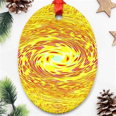 Yellow Seamless Psychedelic Pattern Ornament (Oval)