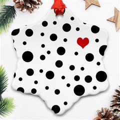 Dots And Hart Ornament (snowflake)