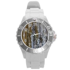 Grunge Rust Old Wall Metal Texture Round Plastic Sport Watch (l) by Amaryn4rt