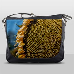 Sunflower Bright Close Up Color Disk Florets Messenger Bags