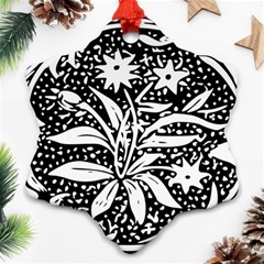 Decoration Pattern Design Flower Snowflake Ornament (two Sides) by Amaryn4rt