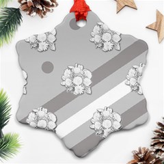 Stripes Pattern Background Design Ornament (snowflake) by Nexatart