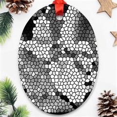 Mosaic Stones Glass Pattern Ornament (oval) by Nexatart