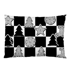 Xmas Checker Pillow Case by Nexatart