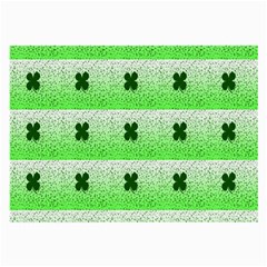 Shamrock Pattern Background Large Glasses Cloth