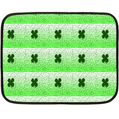 Shamrock Pattern Background Fleece Blanket (Mini)