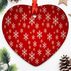 Christmas Snow Flake Pattern Ornament (Heart)