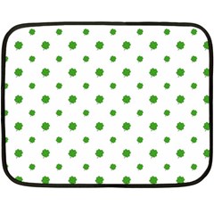 Saint Patrick Motif Pattern Fleece Blanket (Mini)