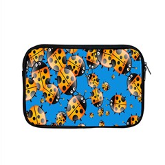 Cartoon Ladybug Apple MacBook Pro 15  Zipper Case