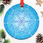 Design Winter Snowflake Decoration Round Ornament (Two Sides) Front