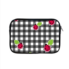 Ladybugs Plaid Pattern Apple Macbook Pro 15  Zipper Case