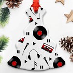 Music pattern Ornament (Christmas Tree)  Front