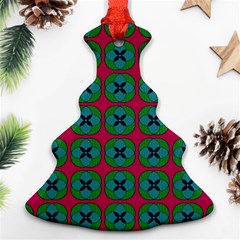 Geometric Patterns Ornament (Christmas Tree) 