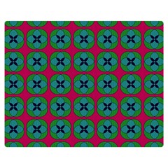 Geometric Patterns Double Sided Flano Blanket (Medium) 