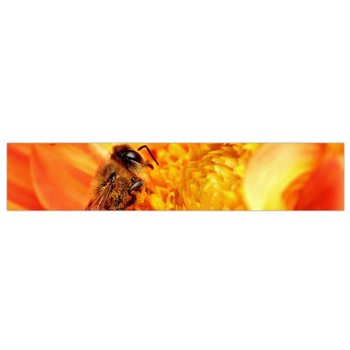 Honey Bee Takes Nectar Flano Scarf (Small)