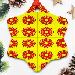 Pattern Design Graphics Colorful Ornament (Snowflake)