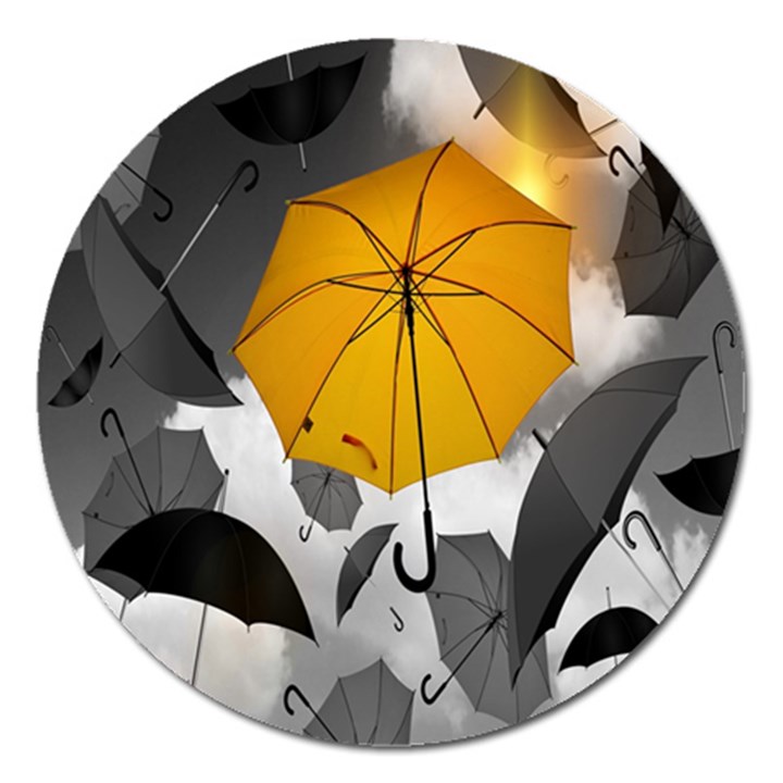 Umbrella Yellow Black White Magnet 5  (Round)