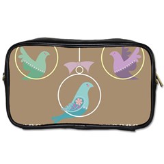 Isolated Wallpaper Bird Sweet Fowl Toiletries Bags 2-side by Amaryn4rt