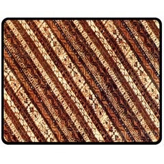 Udan Liris Batik Pattern Fleece Blanket (medium) 