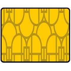 The Michigan Pattern Yellow Fleece Blanket (medium) 