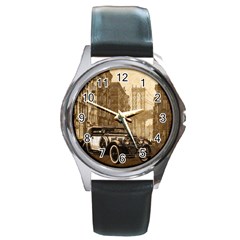 Vintage Old Car Round Metal Watch by Valentinaart