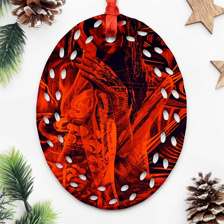 Red girl Ornament (Oval Filigree)