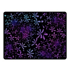 Retro Flower Pattern Design Batik Fleece Blanket (small)