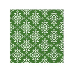 St Patrick S Day Damask Vintage Green Background Pattern Small Satin Scarf (square)