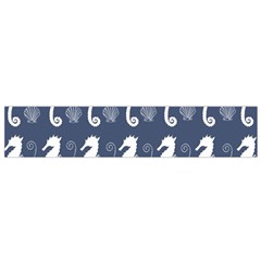 Seahorse And Shell Pattern Flano Scarf (small)