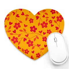 Floral pattern Heart Mousepads