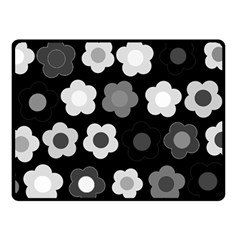 Floral Pattern Fleece Blanket (small)