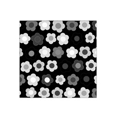 Floral Pattern Satin Bandana Scarf