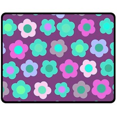 Floral Pattern Fleece Blanket (medium) 