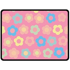 Floral Pattern Fleece Blanket (large) 