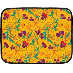 Floral Pattern Fleece Blanket (mini)