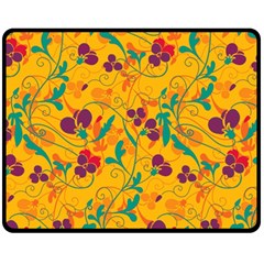 Floral Pattern Fleece Blanket (medium) 