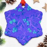 Floral pattern Snowflake Ornament (Two Sides) Front