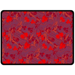 Red Floral Pattern Fleece Blanket (large) 