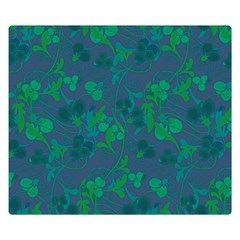 Floral Pattern Double Sided Flano Blanket (small) 