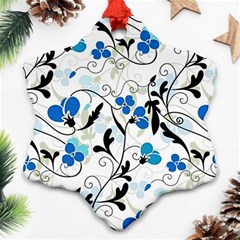 Floral Pattern Ornament (snowflake)