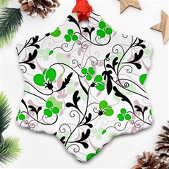 Floral Pattern Ornament (snowflake) by Valentinaart