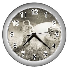 Astronaut Space Travel Space Wall Clocks (Silver) 