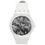 Fern Raindrops Spiderweb Cobweb Round Plastic Sport Watch (M) Front